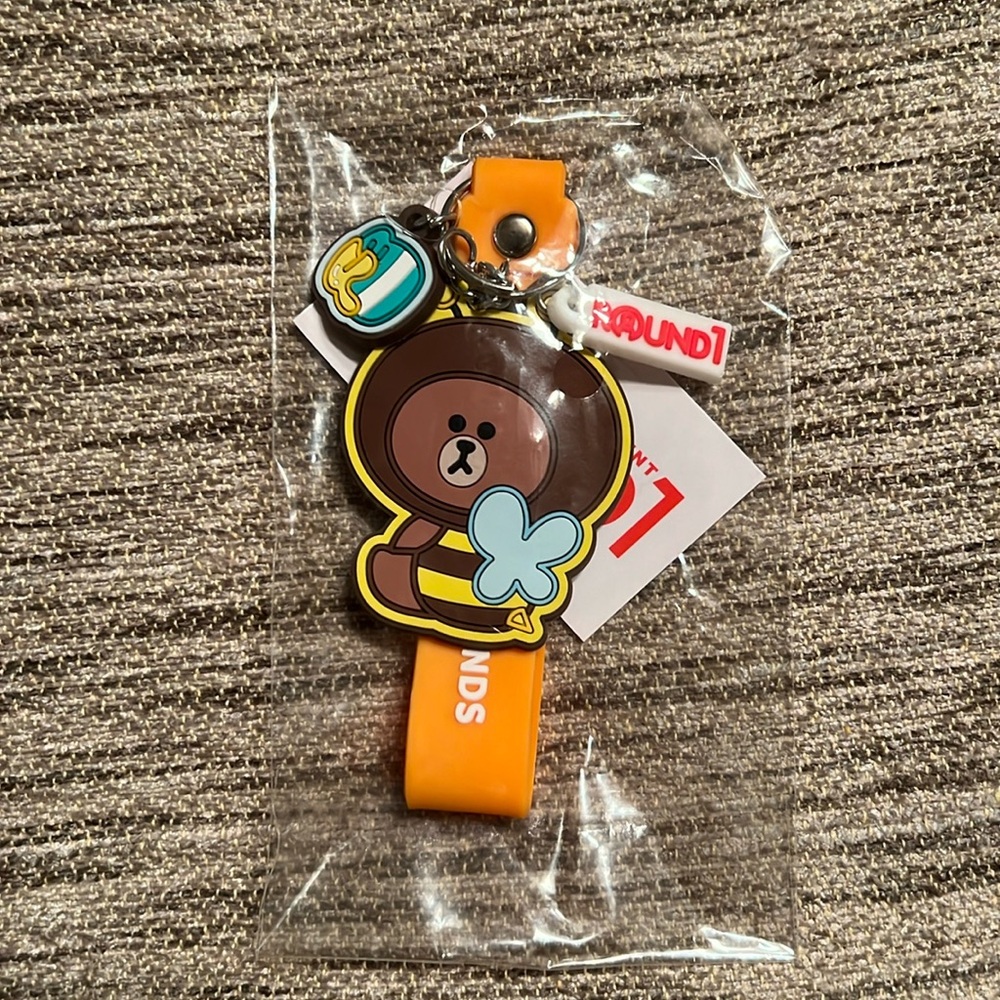 Round 1 Exclusive Line Friends Keychains - Buzzy Brown Bee Bear NWT